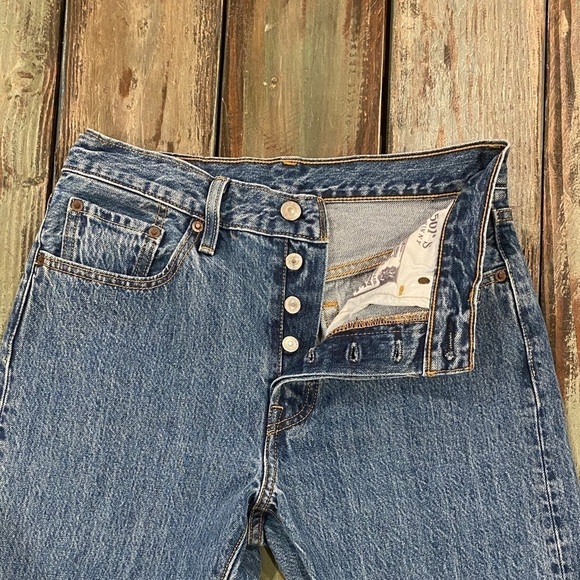 Levi’s Size 27 (4/5) 501s Skinny Jeans High Rise Button Fly Women’s Premium - Picture 4 of 16